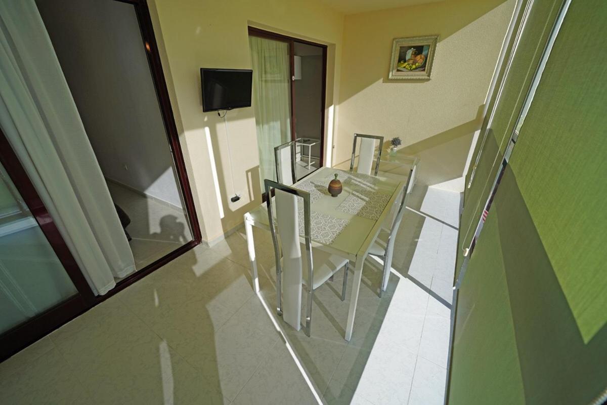 Ferienwohnung Apartamento Corazon De Monte Carlo Benidorm Exterior foto